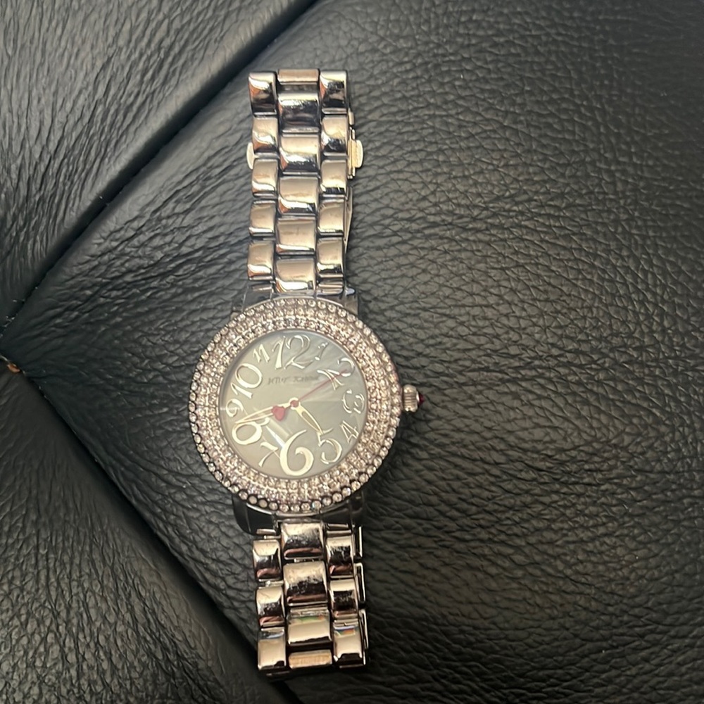 Bestsey Johnson Watch